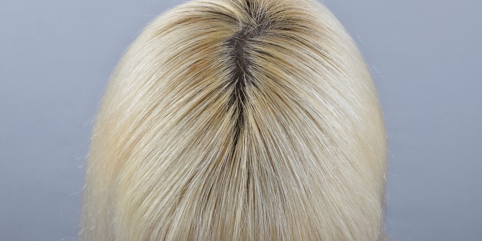 Hellblond dunkelblonde färben haare Blonde Haare: