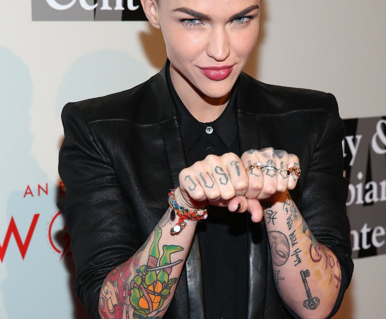 Knuckle Tattoo Knuckle Tattoo