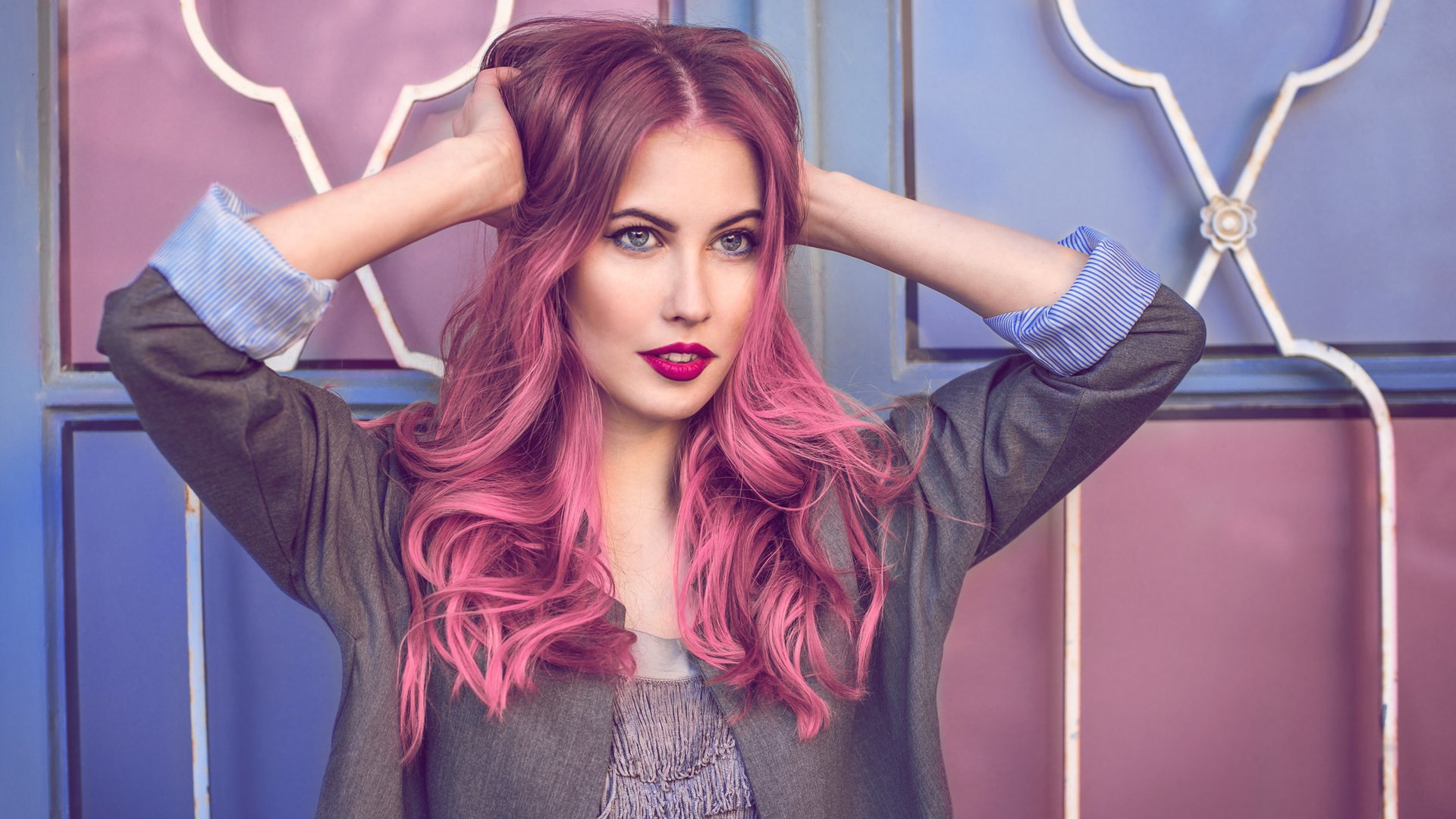 Blond-braun-oder-bunt-Wie-oft-darf-man-Haare-f-rben-