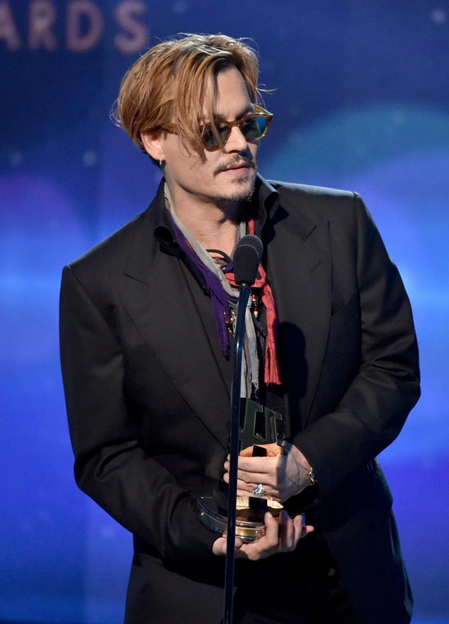 Johnny Depp auf der Bühne Johnny Depp auf der Bühne
