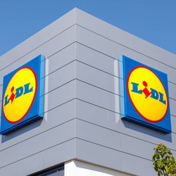 Trend-Update für die Küche: Das Designer-Küchensofa von Lidl in Anthrazit