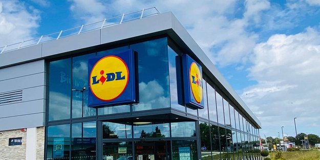 Diese Regentonne von Lidl in Grau ist die perfekte Mischung aus Garten-Deko und Funktionalität
