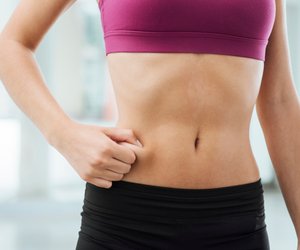 Ein flacher Bauch in 2 Wochen? So klappt's!
