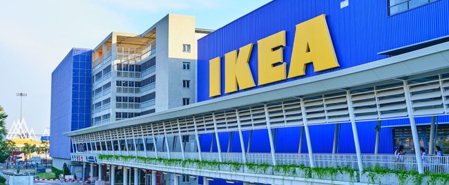 Dieses Ikea-DIY beweist, warum farbenfrohe Möbel ein Hingucker sind