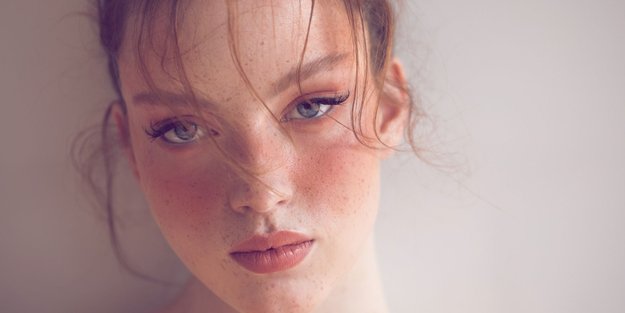Peachy Glow-Look: Die beste Farbe, dank der du sofort aussiehst wie nach 8 Stunden Schlaf