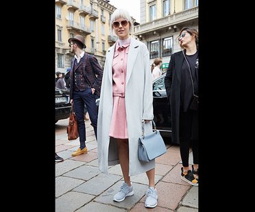 Sneaker zum Business-Look