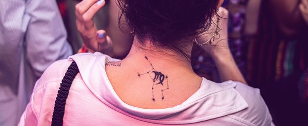 Sternzeichen-Tattoos: Das sind die beliebtesten im Netz!