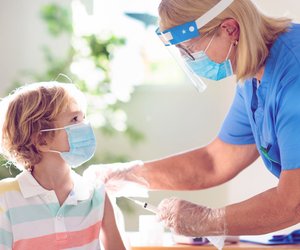 Moderna jetzt auch für Kinder: EMA ändert Empfehlung für Impfung!