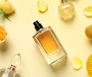 Fröhlichkeit: Diese Parfums von dm halten schlechte Laune garantiert fern