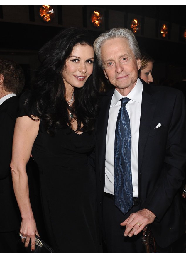 Michael Douglas und Catherine Zeta-Jones haben schon länger eine Ehekrise. Michael Douglas und Catherine Zeta-Jones haben schon länger eine Ehekrise.