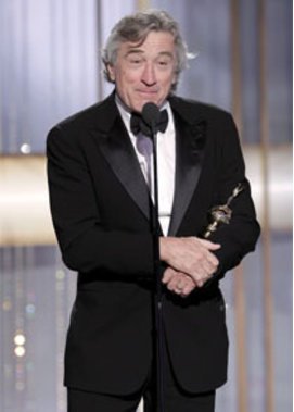Robert De Niros Cecil B. DeMille Award zerbrach Robert De Niros Cecil B. DeMille Award zerbrach
