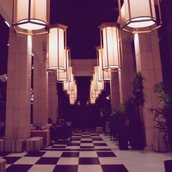 Diese Parfums riechen wie teure Hotellobbys – aber sind viel günstiger, als du denkst