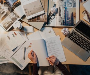 Drehbuchautorin werden: Film ab für kreative Schreibkünstler