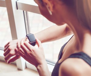 Smartwatch-Schnäppchen bei Aldi: Discounter-Uhr vs. Apple Watch