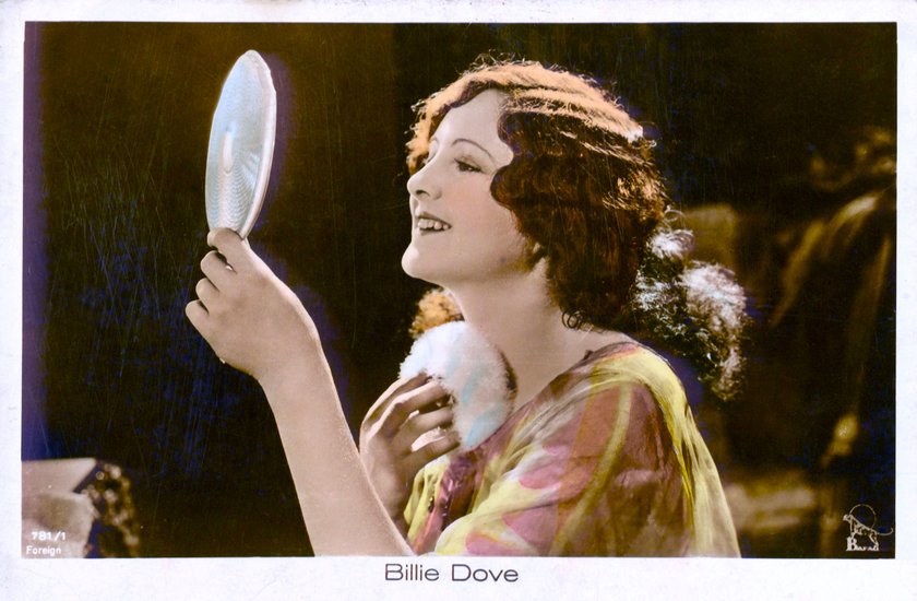 Billie Dove - American Actress of the silent film era Billie Dove 1903-1997 - one of the most popular American actresses of the 1920s. Date: circa 1925 PUBLICATIONxNOTxINxUKxFRAxBELxNEDxITAxDENxNORxSWExPOLxJPNxKORxTPE Copyright: CopyrightxcGeminix2023.xCredit:xGemini 11053081