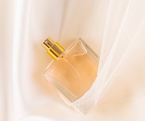 Alle lieben es: Das blumig-pudrige Parfum, das unglaublich kostbar duftet