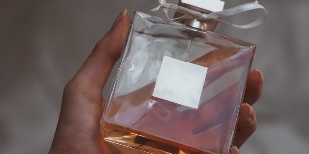 Gönn dir pure Eleganz: Das neue Pfirsich-Parfum von Rossmann verzaubert dich