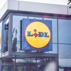 35 Euro: Dieser Thermo-Steppmantel von Lidl hält dich auch bei Minusgraden richtig warm