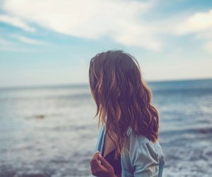 7 Gedanken, die dich davon abhalten, die richtige Person zu finden – und wie du sie loswirst