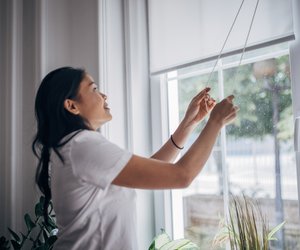 Privatsphäre trifft Design: 4 außergewöhnliche Plissees und Rollos von Bonprix