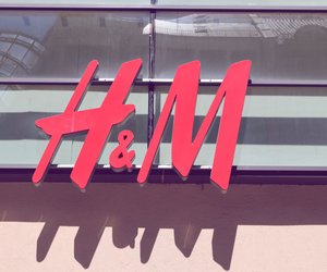 Erste Herbstmode von H&M: Diese Trendteile wollen wir jetzt unbedingt!