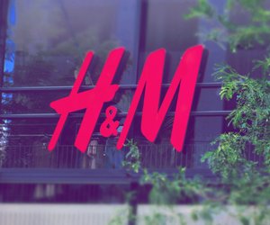 Kurze Kleider bei H&M: Diese 8 sind unsere Sommer-Favoriten!