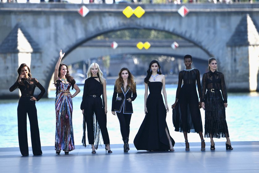Le Défilé L'Oréal: Promi Cruise in Paris Fashion Week Beauty Looks
