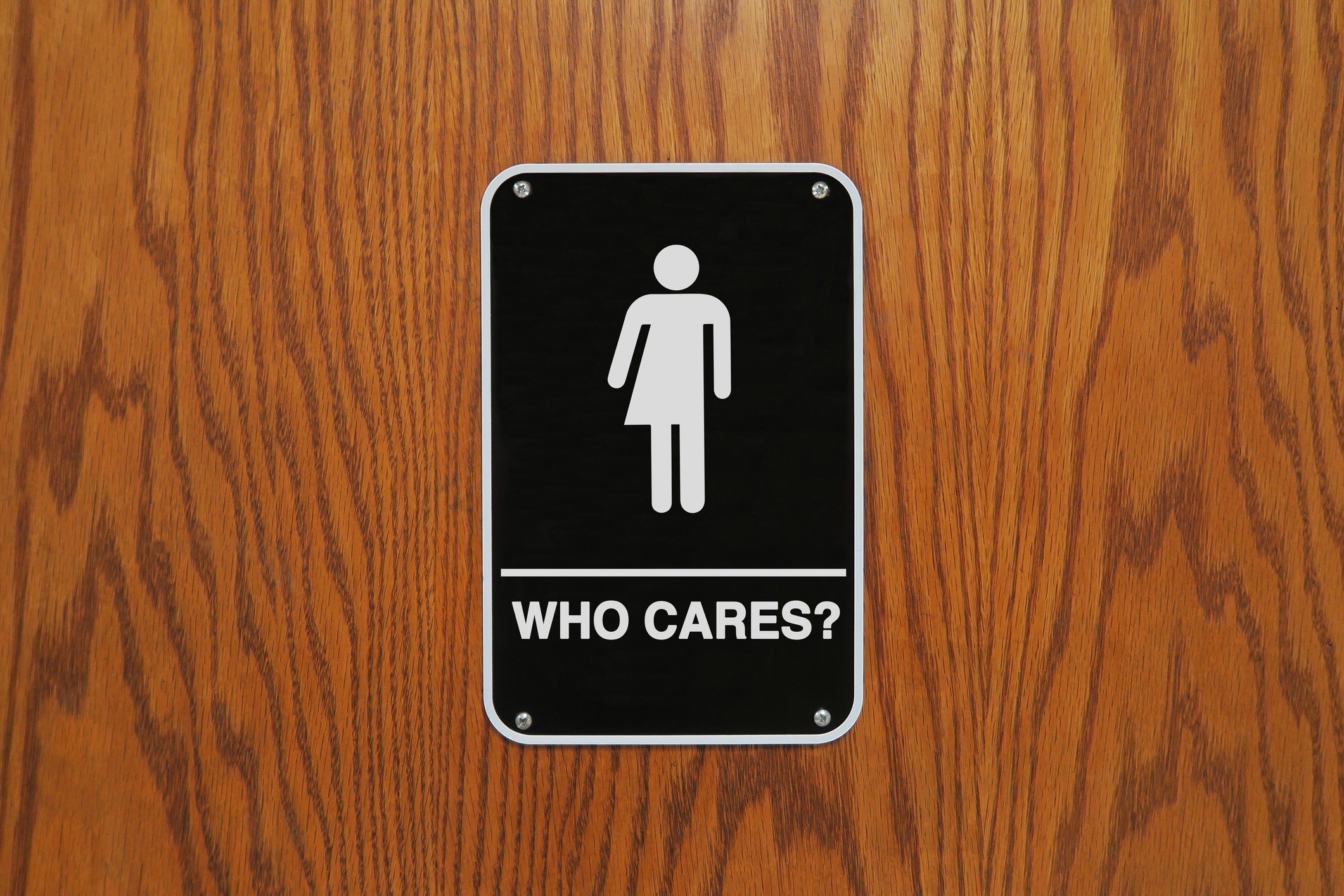 e5ea842cc A2ExNjM5ZTRjMDEx gender neutral restroom sign that says who cares