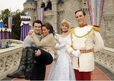 Kevin Jonas - Disney World Kevin Jonas - Disney World