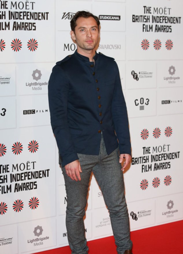 Jude Law auf dem roten Teppich Jude Law auf dem roten Teppich