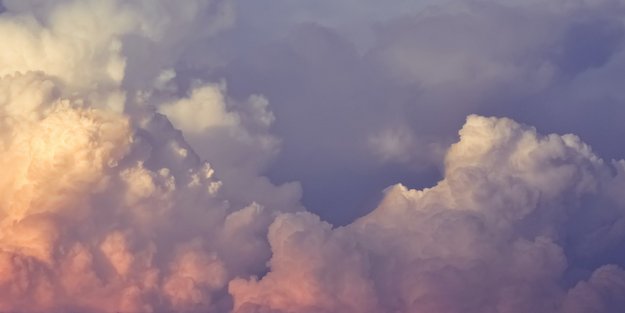 Wolken-Tattoos: Bedeutung und Vorlagen zur Inspiration
