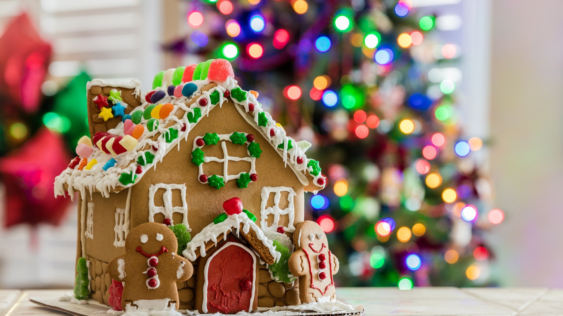 Mit-dieser-s-en-Lebkuchen-Weihnachtsdeko-von-Amazon-ist-Festtagsfreude-garantiert-