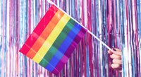 Was bedeutet LGBTQ+? Diese aktuellen Kürzel sollte jeder kennen!