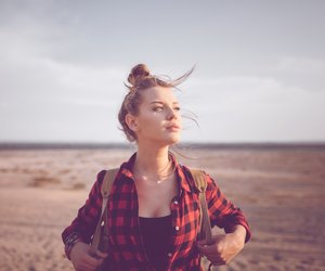 Trendfrisur 2021: Der Gloss-Bun erobert die Haarwelt!