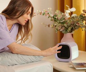 Sommerhitze? Diesen tragbaren Kühlventilator kannst du überall mit hinnehmen