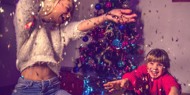 Silvester mit Kindern: Lustige Spiele & Ideen für den Jahreswechsel