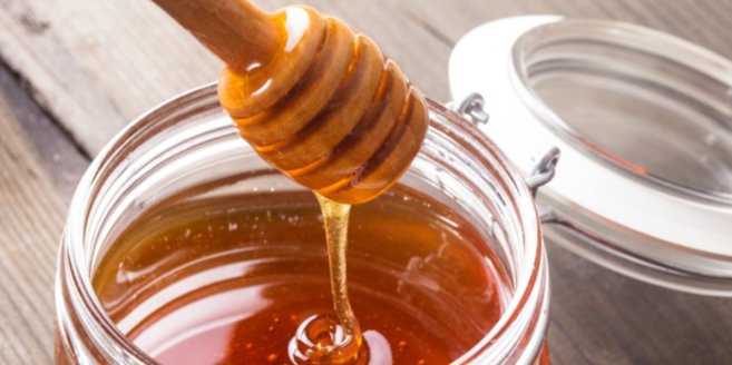 Honig in der Schwangerschaft: Honigglas