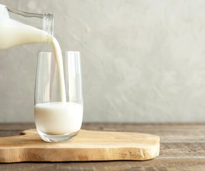 Milchflecken entfernen - Diese Methoden funktionieren wirklich