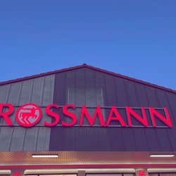 10 Rossmann-Produkte, die trockene Haare so richtig zum Glänzen bringen