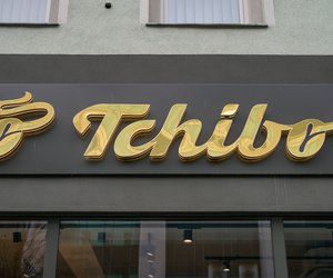 Tchibo überrascht mit diesem stylishen Waschbeckenunterschrank