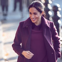 Mit Joghurt: So will Meghan ihre Babypfunde loswerden