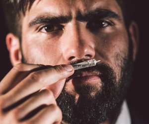 Darum kann Schweiß nach Marihuana riechen