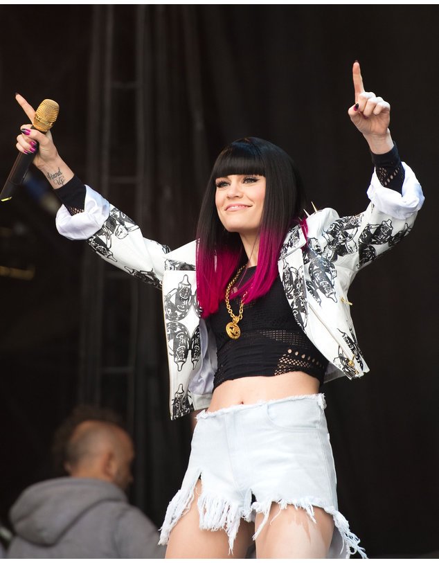 Jessie J auf der Bühne Jessie J auf der Bühne