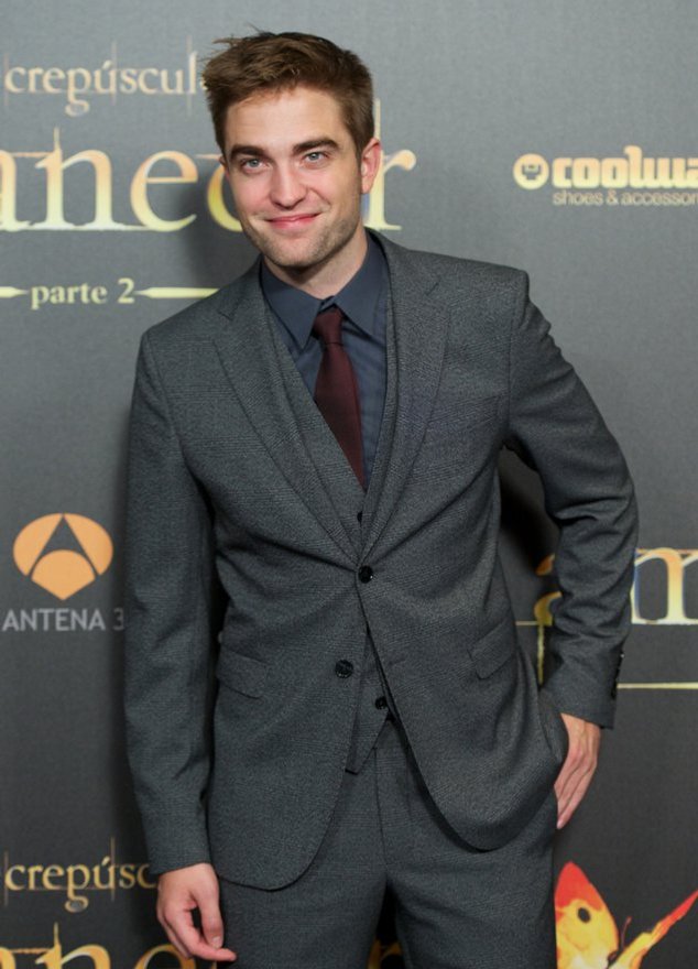 Robert Pattinson auf dem roten Teppich Robert Pattinson auf dem roten Teppich