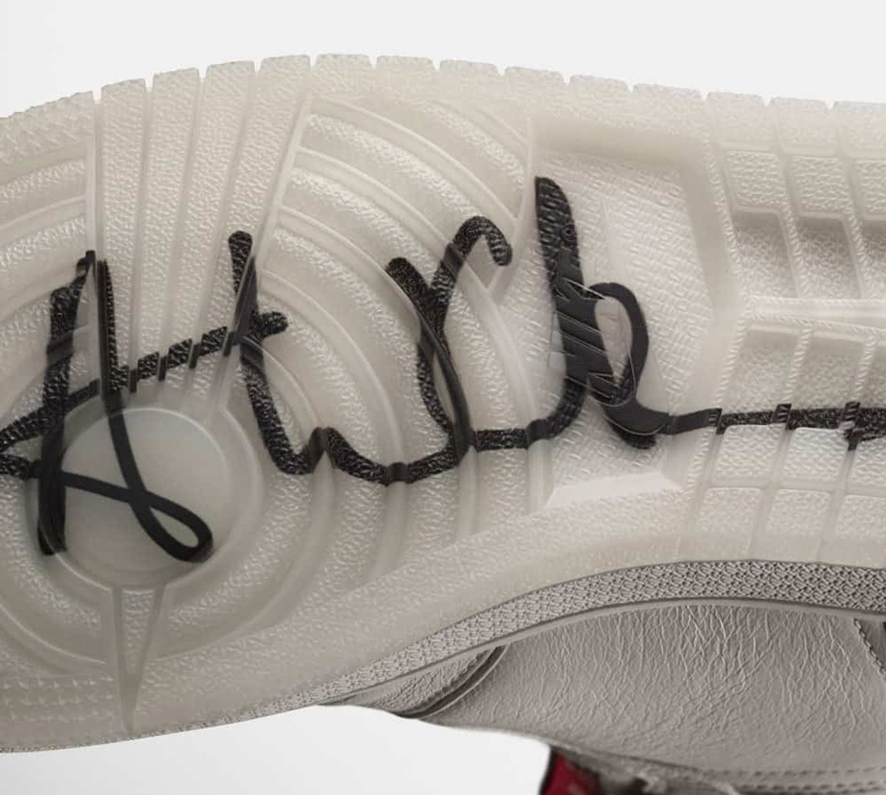AWOK: Anna Wintour Schuhsohle Nike Sneaker AWOK: Anna Wintour Schuhsohle Nike Sneaker