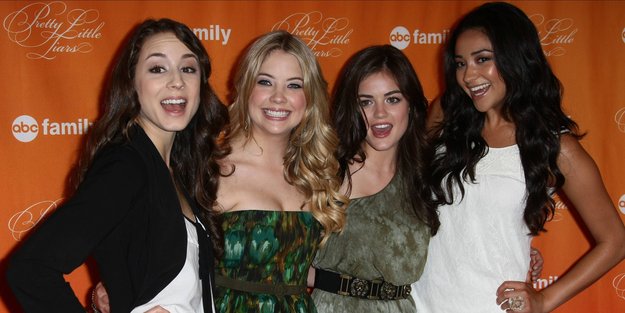 So problematisch ist die Serie „Pretty Little Liars“
