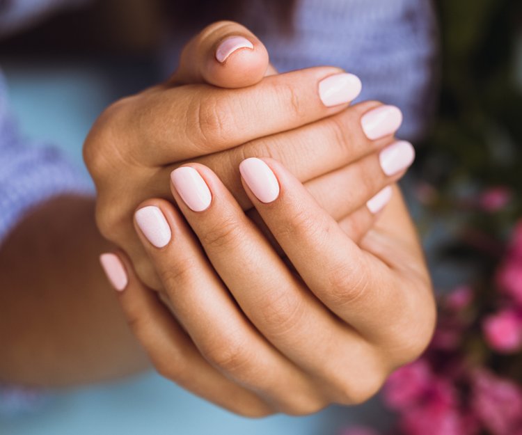 Krankheiten An Den Fingernageln Erkennen Diese 10 Zeichen Sollten Sie Beachten Desired De