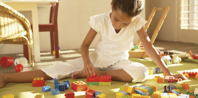 LEGO-Spaß für Mädchen und Jungen LEGO-Spaß für Mädchen und Jungen