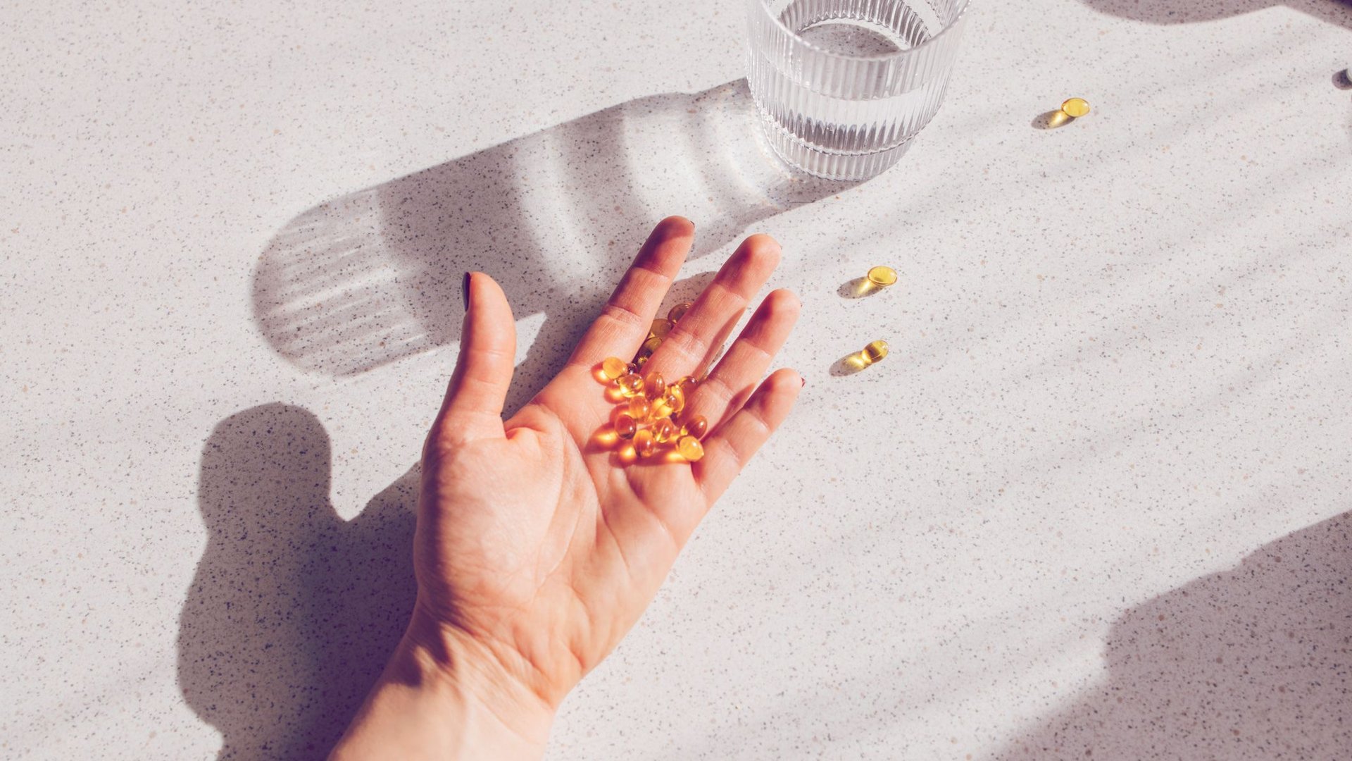 Winter Blues? New Study Reveals Concerns About Vitamin D Supplements - News Directory 3