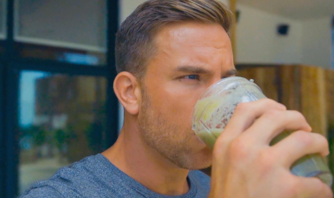 Bachelor Smoothie Bachelor Smoothie